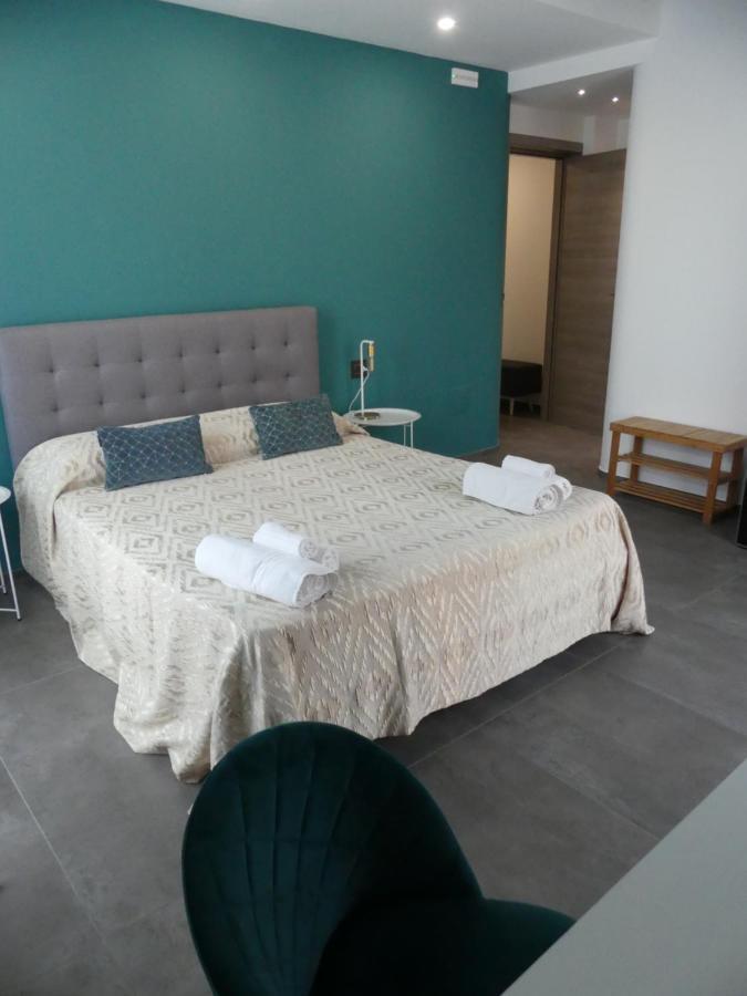 Albergo Piazza Risorgimento Porto Cesareo Kültér fotó