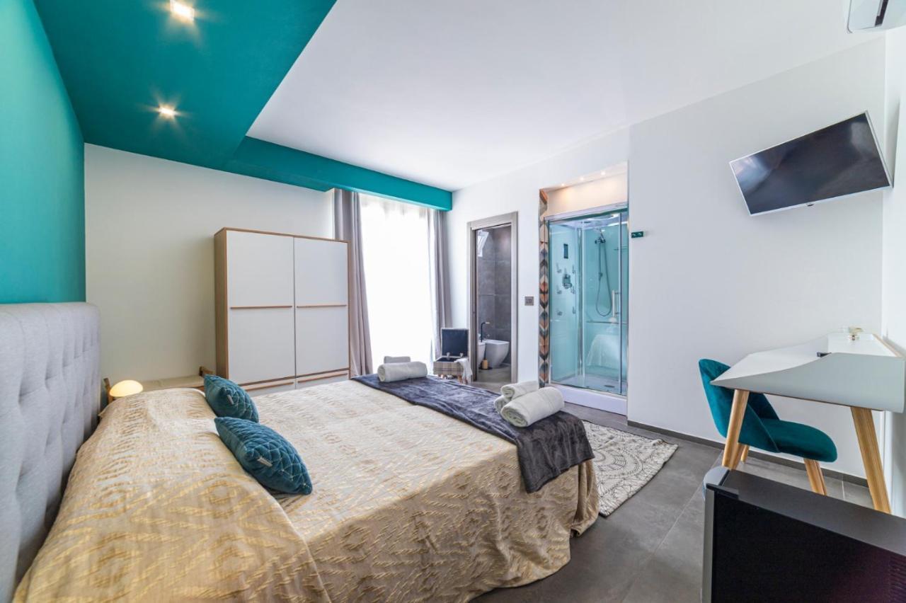 Albergo Piazza Risorgimento Porto Cesareo Kültér fotó