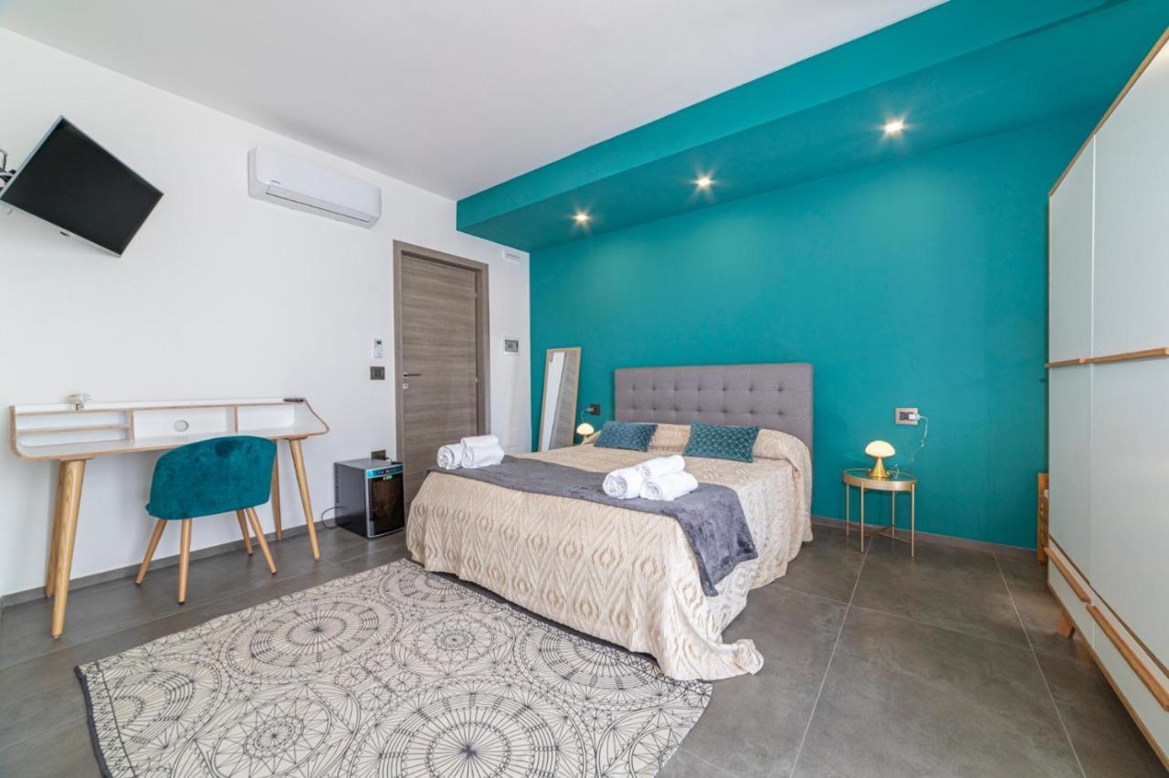 Albergo Piazza Risorgimento Porto Cesareo Kültér fotó