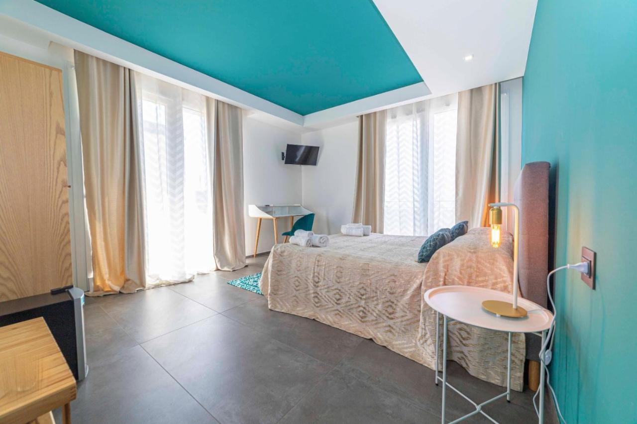 Albergo Piazza Risorgimento Porto Cesareo Kültér fotó