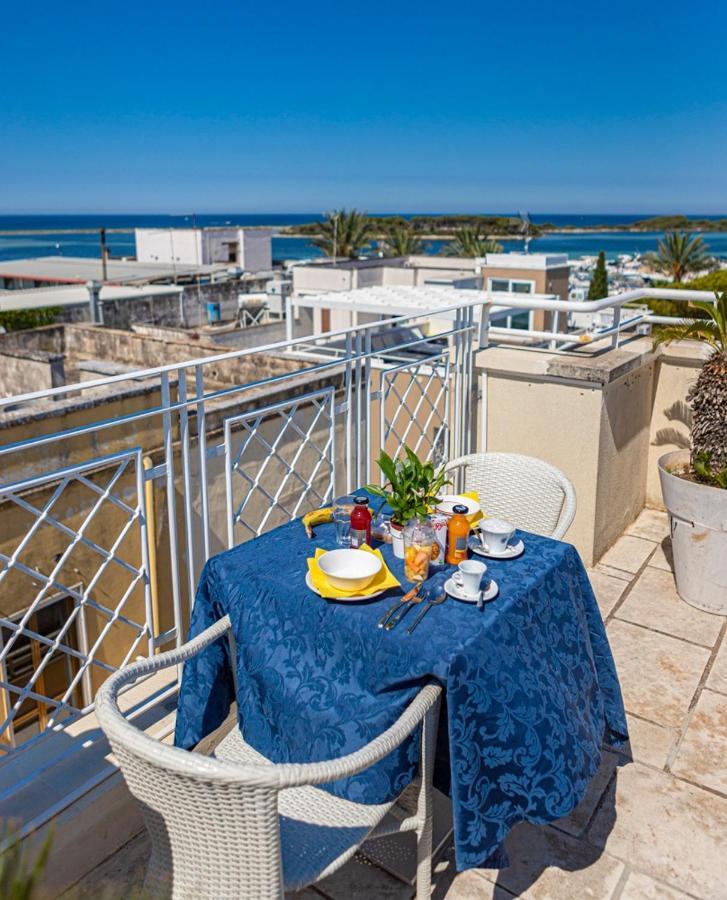 Albergo Piazza Risorgimento Porto Cesareo Kültér fotó