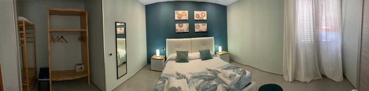 Albergo Piazza Risorgimento Porto Cesareo Kültér fotó