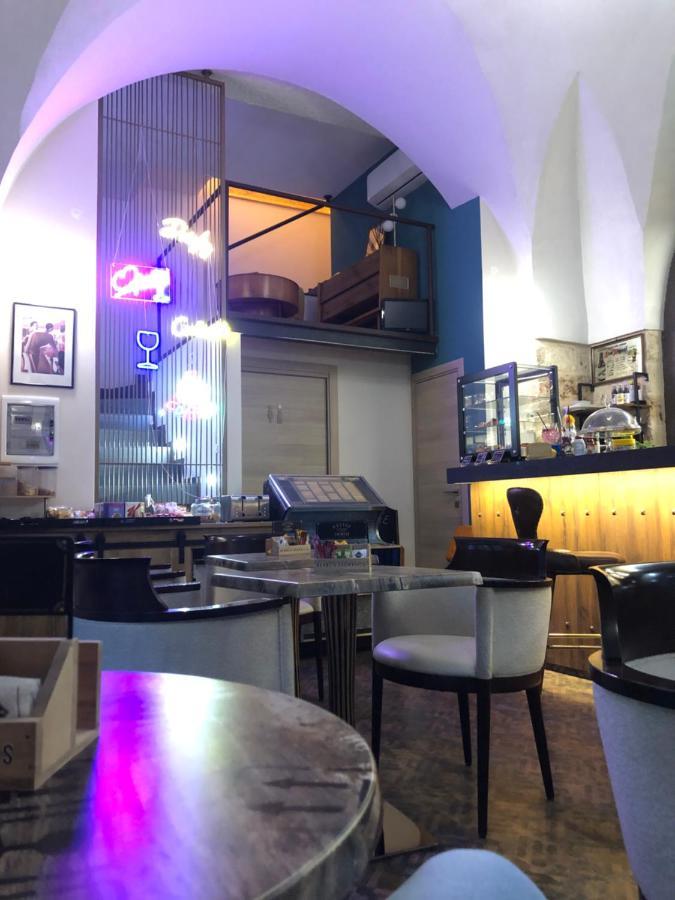Albergo Piazza Risorgimento Porto Cesareo Kültér fotó